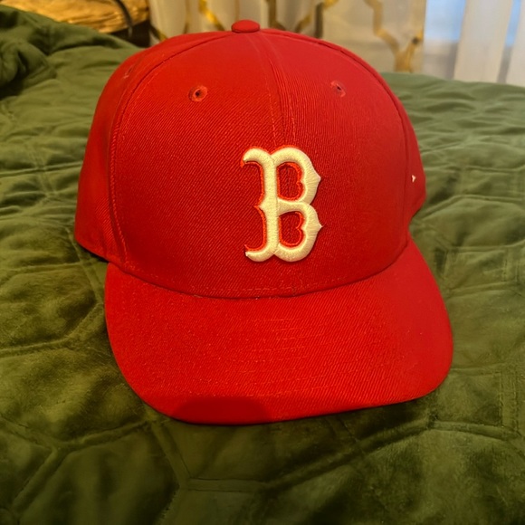 New Era Other - Boston Red Socks Hat